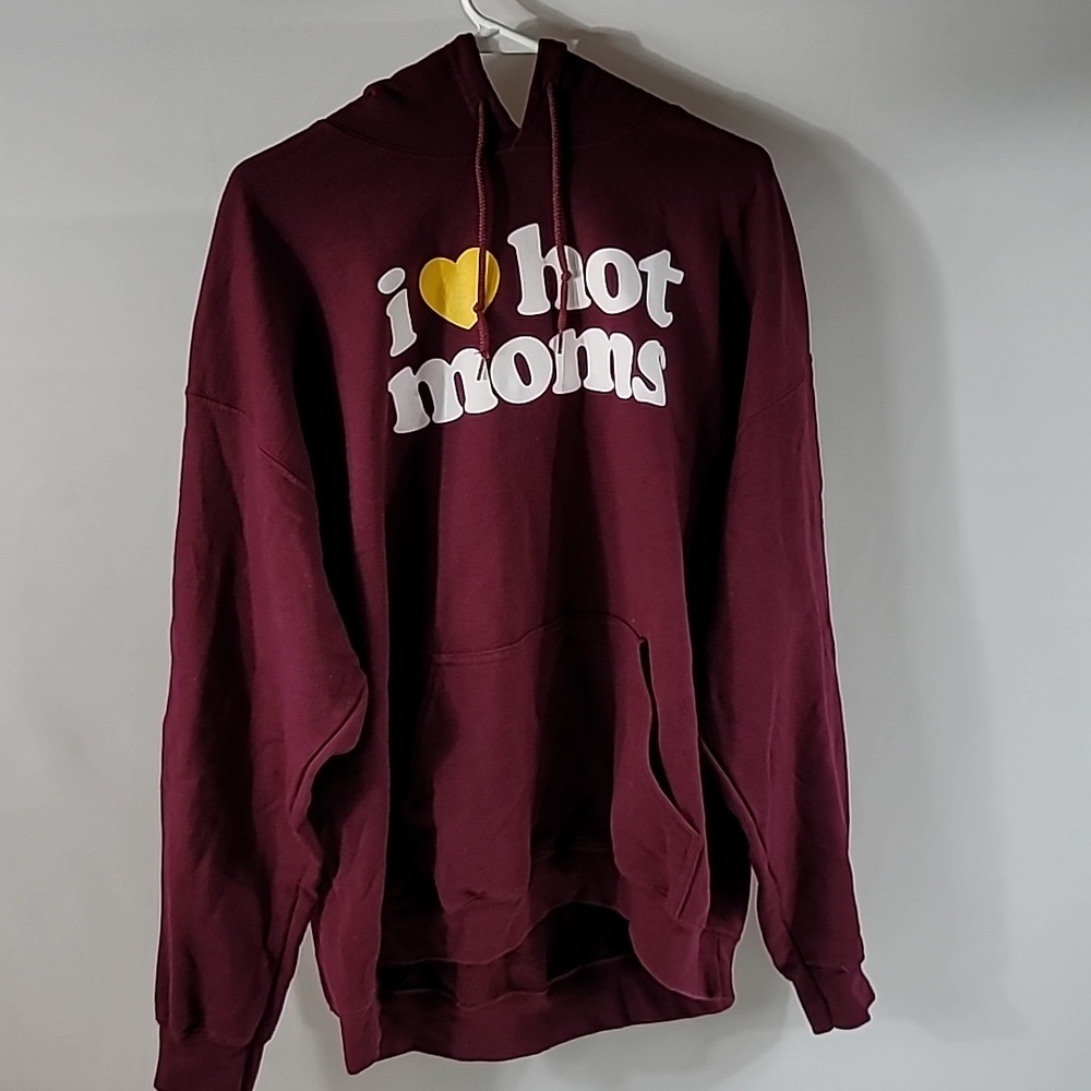 Danny Duncan i ♡ hot moms xl purple hoodie
